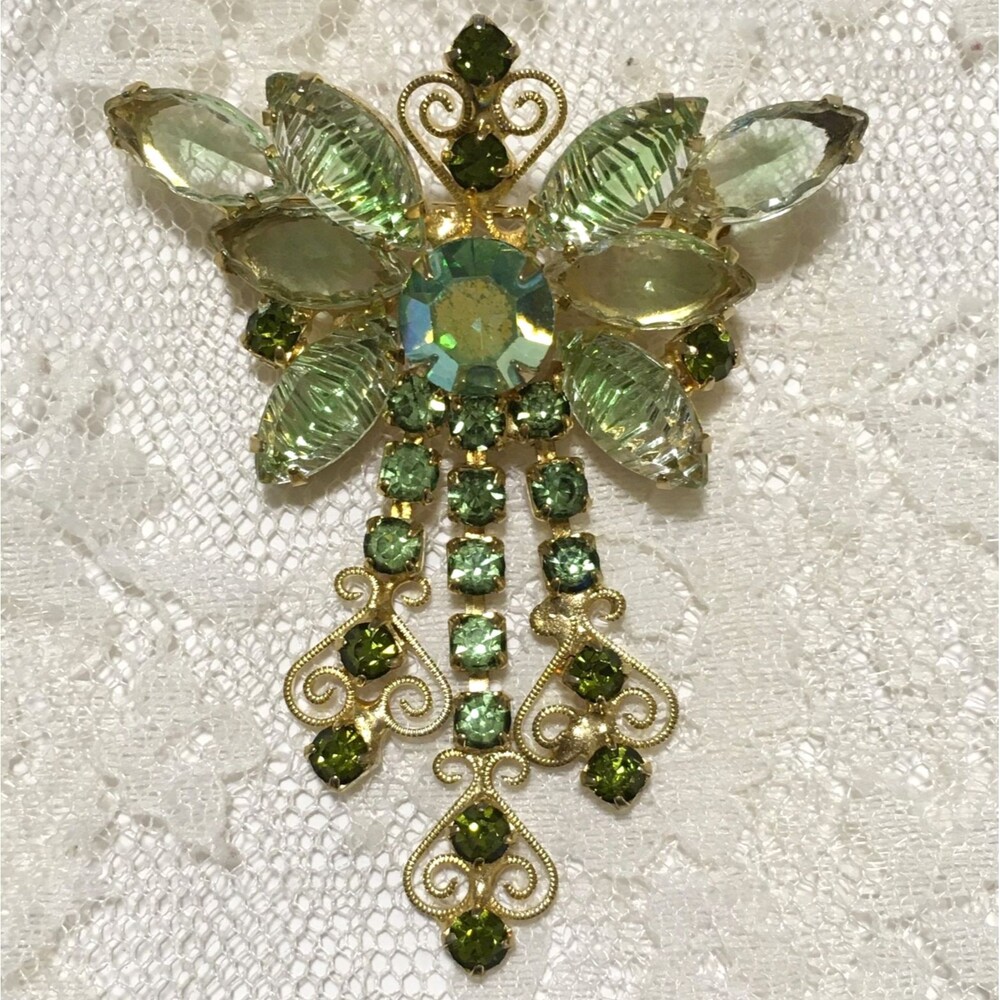 Vintage Juliana Brooch with Light Green Rhinestones Tassels Dangly